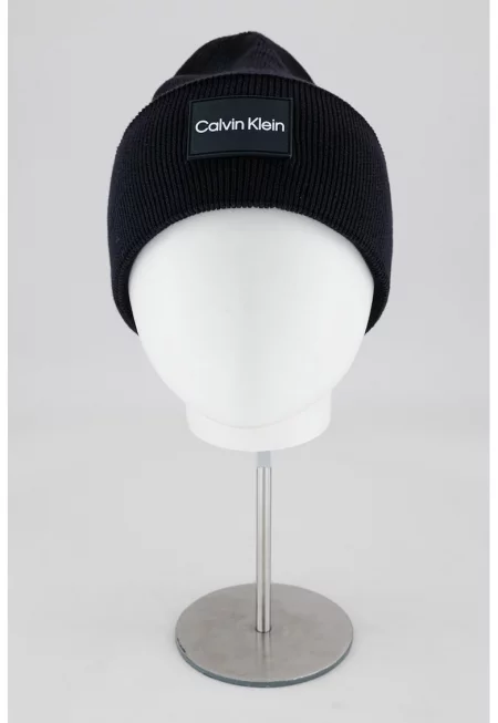 Рипсена памучна шапка с лого