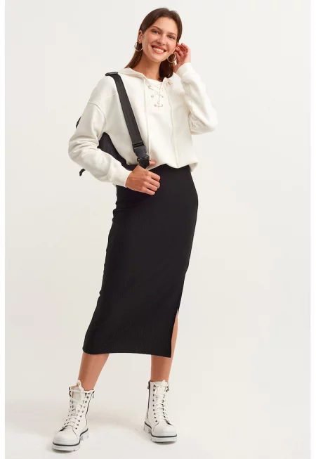 Рипсена пола с цепка встрани