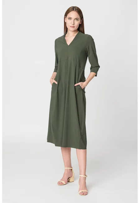 Рокля с шпиц - Каки