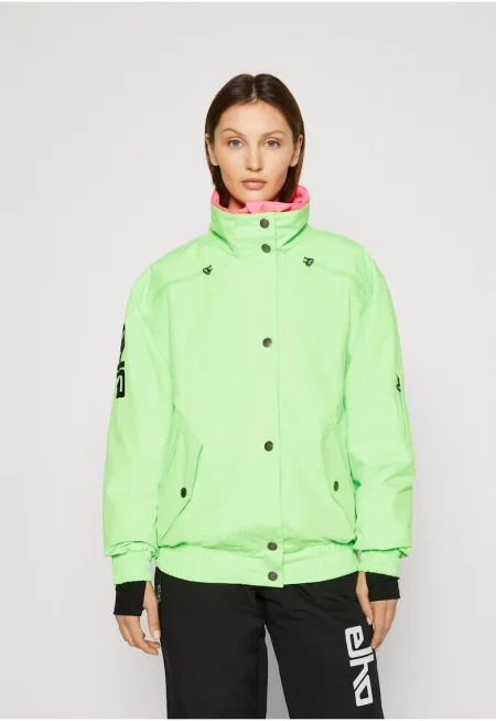 Ски яке с висока яка