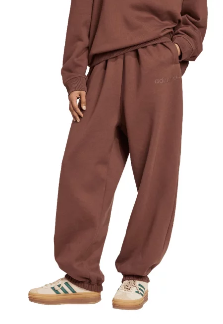 Уголемен спортен панталон Essentials с джобове