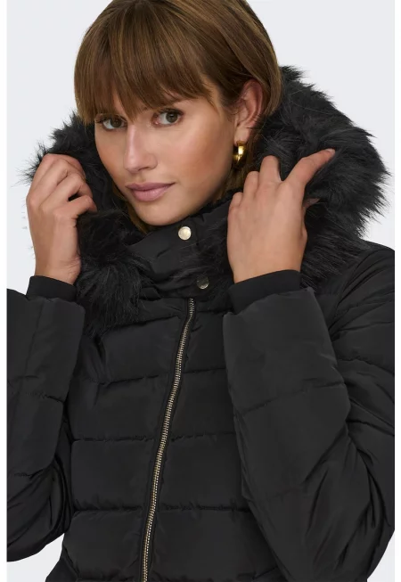 Зимно яке New Camilla с качулка