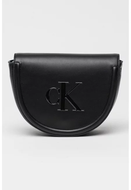 Чанта през рамо от еко кожа с капаче - Черен