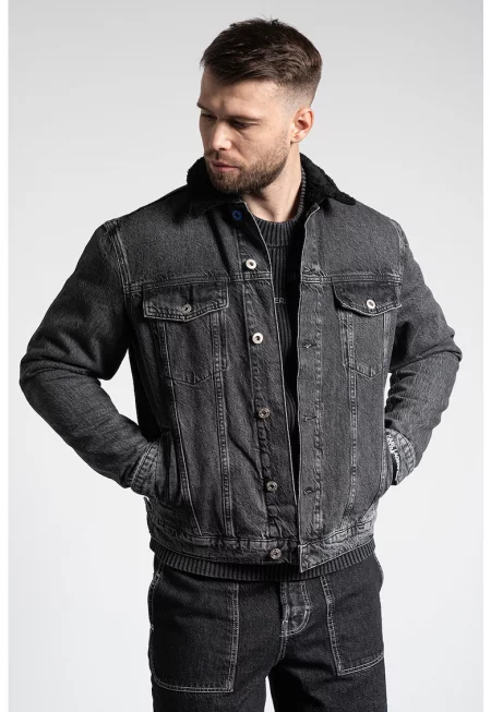 Дънково яке с плюшени детайли