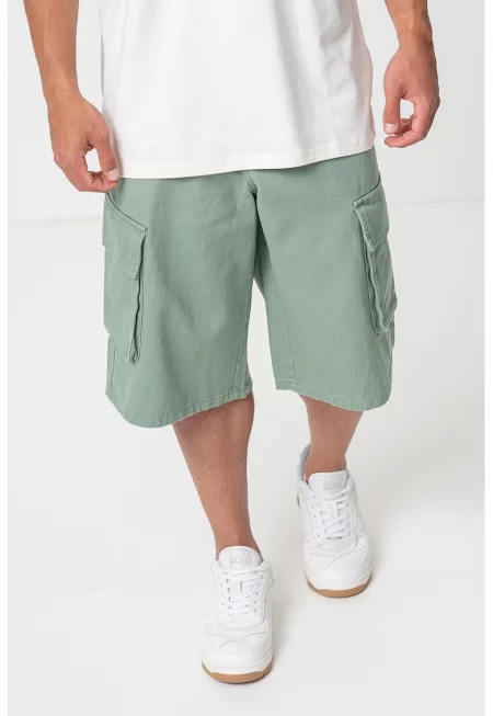 Карго бермуди - Светлозелен