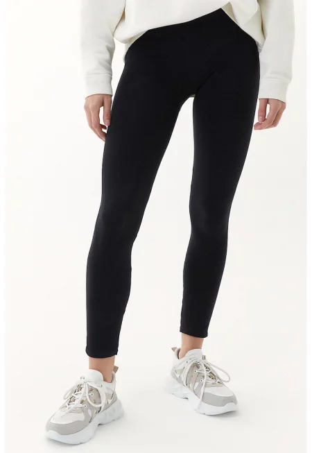 Клин с висока талия