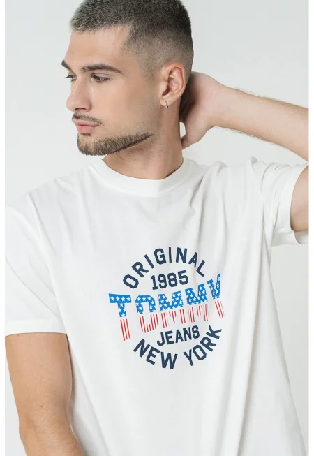 Памучна тениска с овално деколте