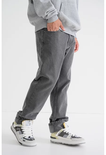 Памучни дънки със свободна кройка