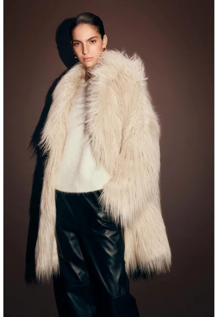 Пуловер с вълна