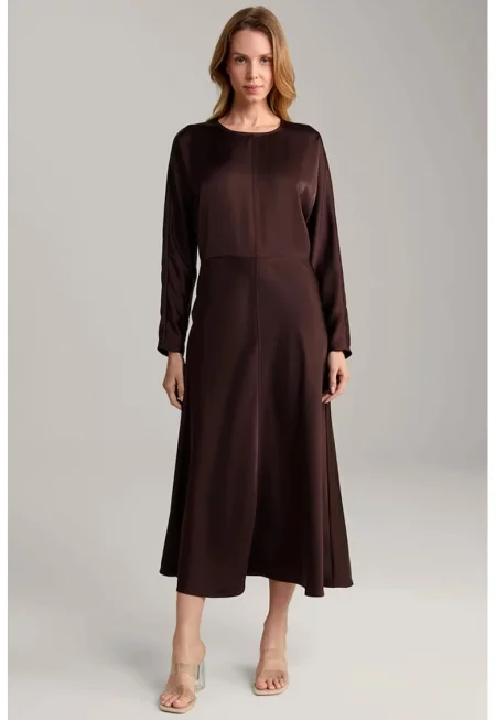 Сатенирана дълга рокля - със цип на гърба - Кафяв