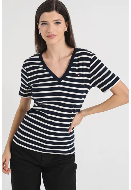 Слим тениска Cody с шпиц