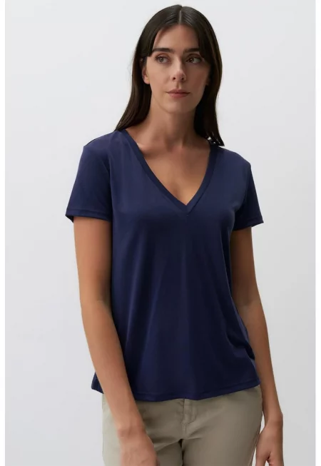 Тениска с модал с шпиц