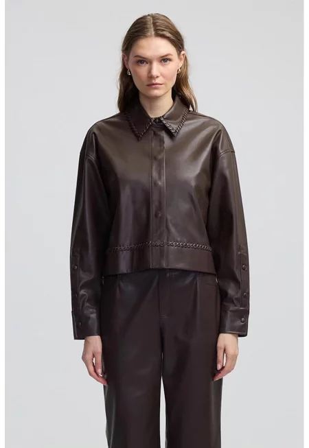 Яке от еко кожа с капси