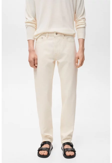 Дънки със стандартна кройка