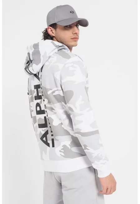 Худи с камуфлажна щампа