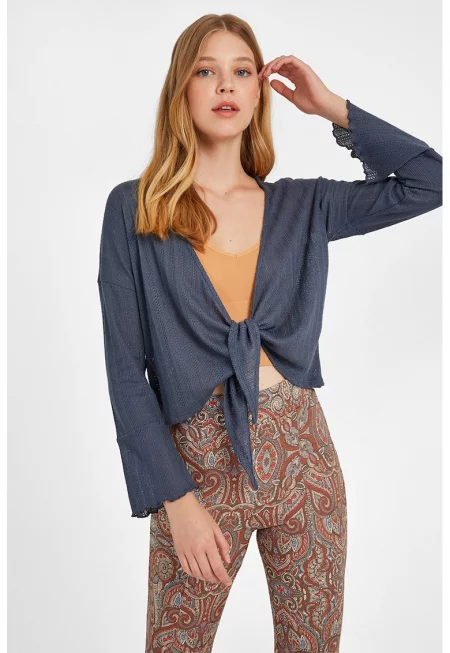 Къса жилетка с връзка отпред