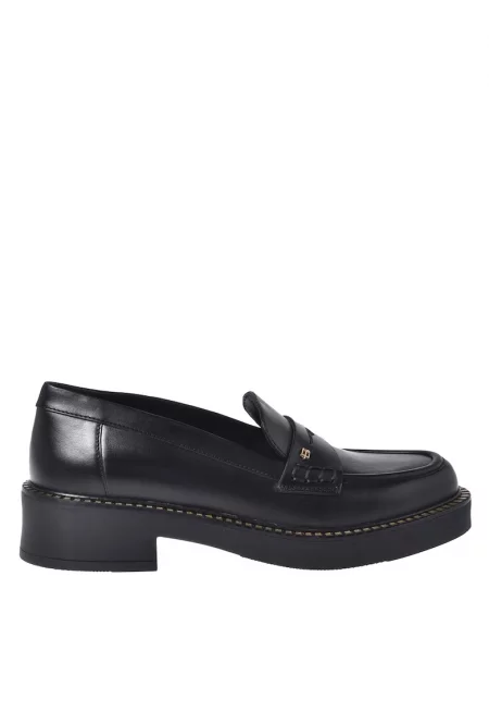 Лачени кожени мокасини с монограм