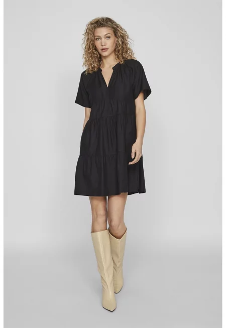 Разкроена къса рокля