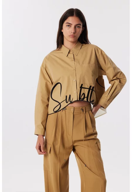 Риза с надпис - Черен/Камел