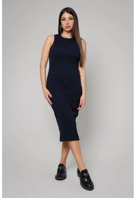 Вталена рокля