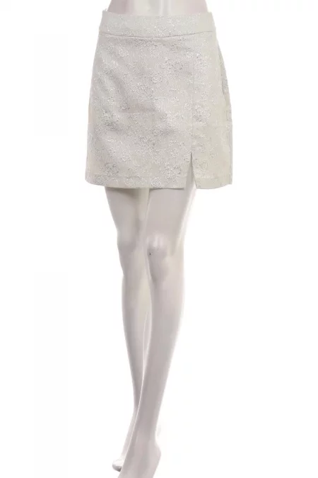 Дрехи Пола GINA TRICOT
