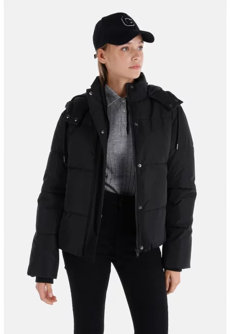 Подплатено зимно яке с качулка