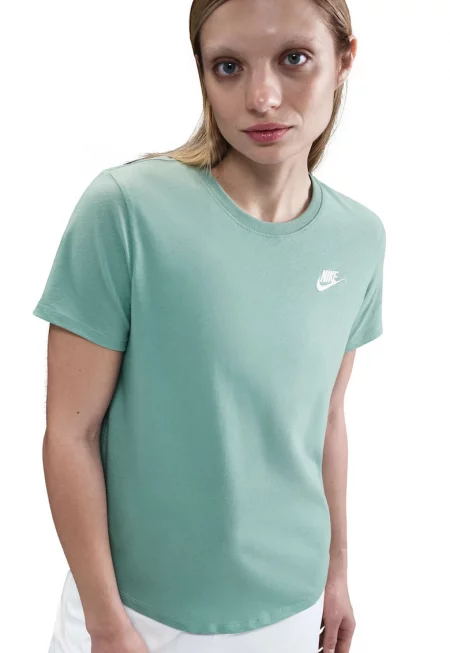 Тениска Sportswear Club Essentials с овално деколте