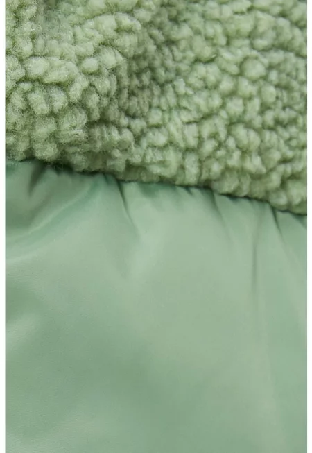 Зимно яке с качулка с паднали ръкави