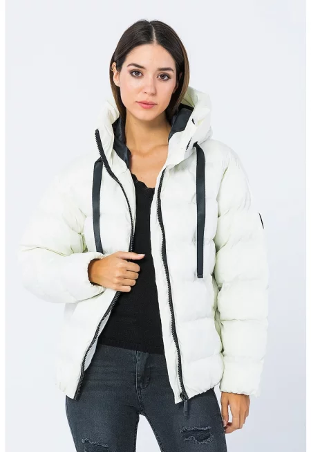 Капитонирано зимно яке с качулка