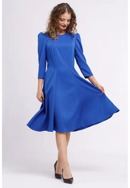 Плисирана миди рокля с джобове встрани