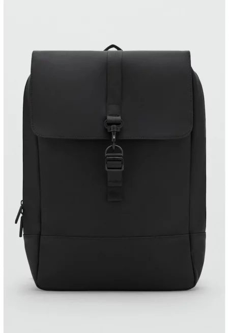 Раница с капаче