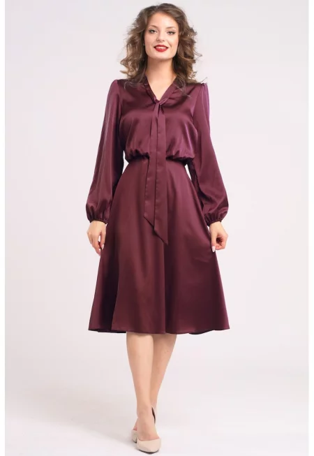 Сатинирана рокля с панделка