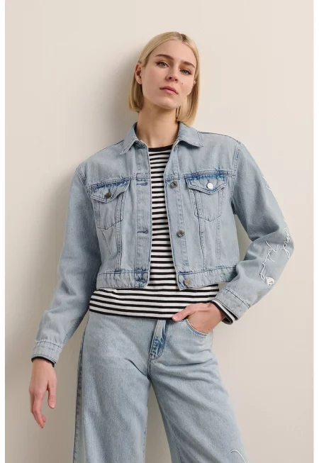 Яке от деним с принт