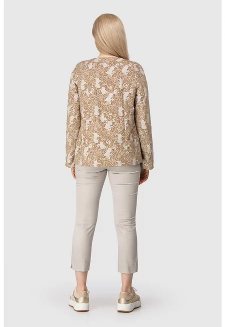 Яке с дантела