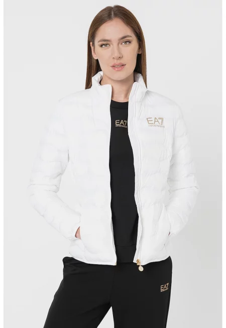 Зимно капитонирано яке