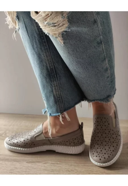 Дамски ежедневни обувки  24015 перфорирани - Сиви