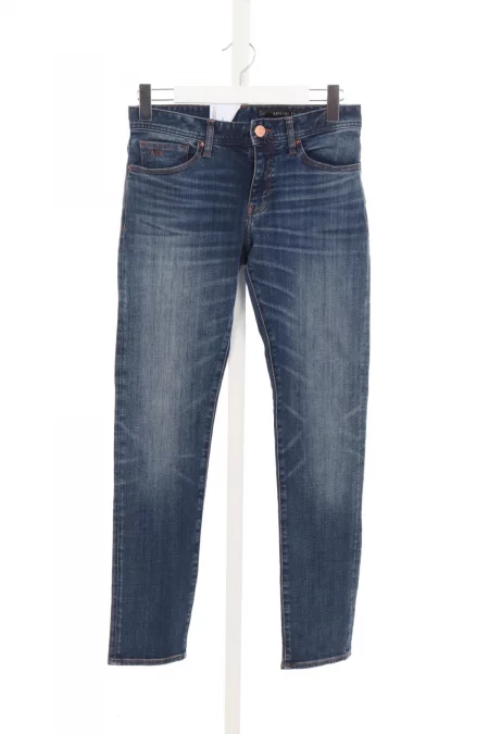 Дрехи Дънки ARMANI EXCHANGE