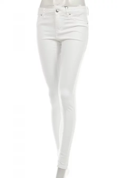 Дрехи Дънки VERO MODA