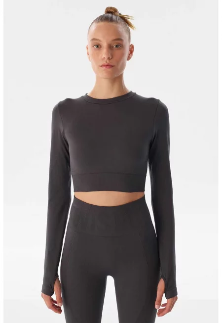 Къса блуза с цепки за плеца