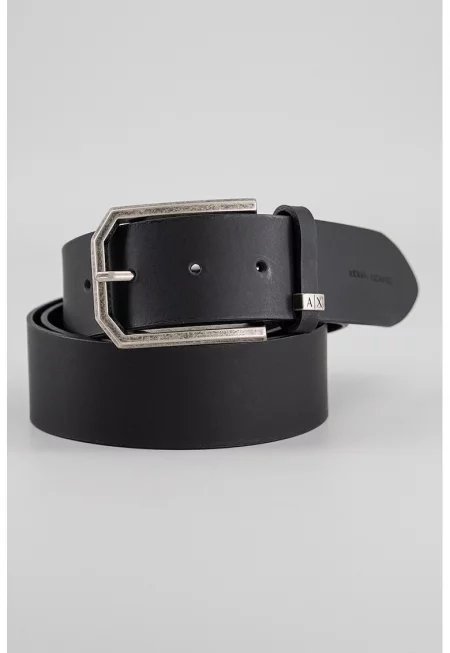 Кожен колан с метална тока