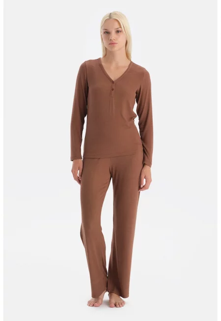 Пижама с дълги ръкави