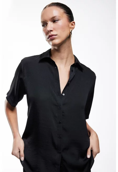 Риза със свободна кройка