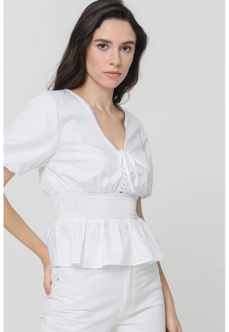 Шпиц риза с къси ръкави - Бял