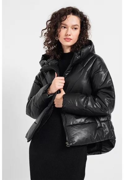 Ватирано зимно яке с качулка