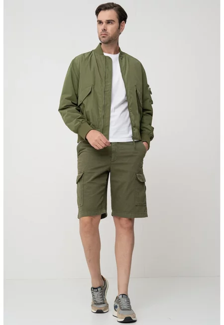 Яке с джобове с цип - Тъмнозелен