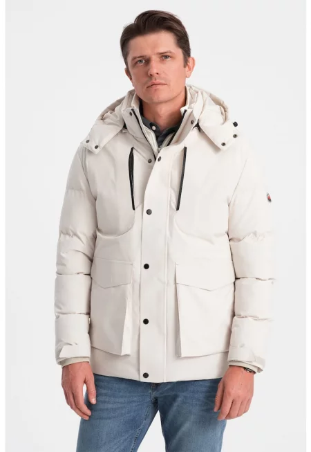 Зимно яке с качулка и джобове встрани