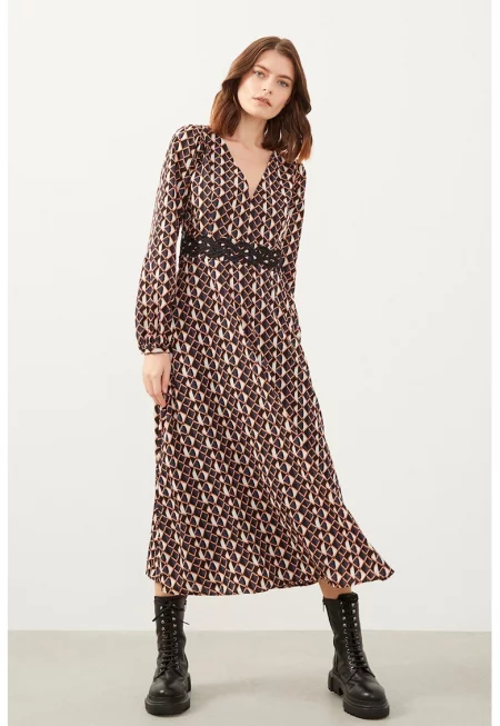 Дълга шпиц рокля - Кафяв