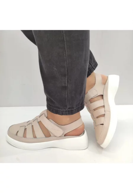 Дамски ежедневни сандали  7551 Бежов