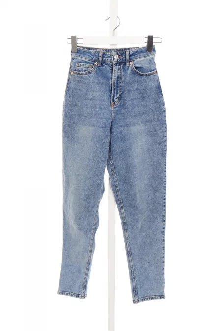 Дрехи Дънки с висока талия H&M DIVIDED
