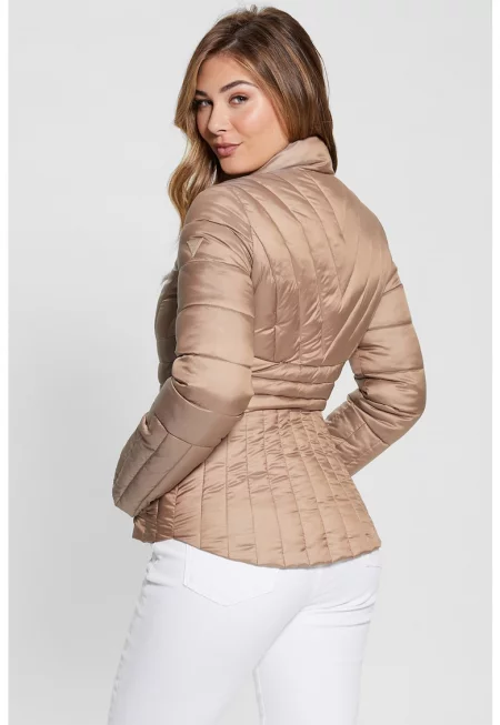 Капитонирано зимно яке